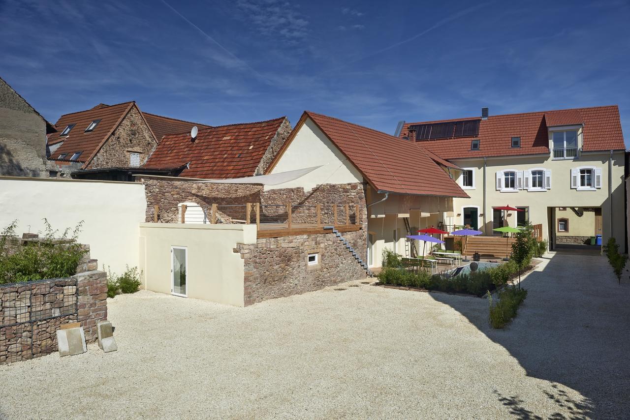 Rothfuss Hotel Weisenheim am Berg Exterior foto